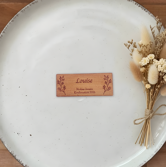 Personligt bordkort i træ - Louise