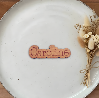 Personligt bordkort i træ - Caroline