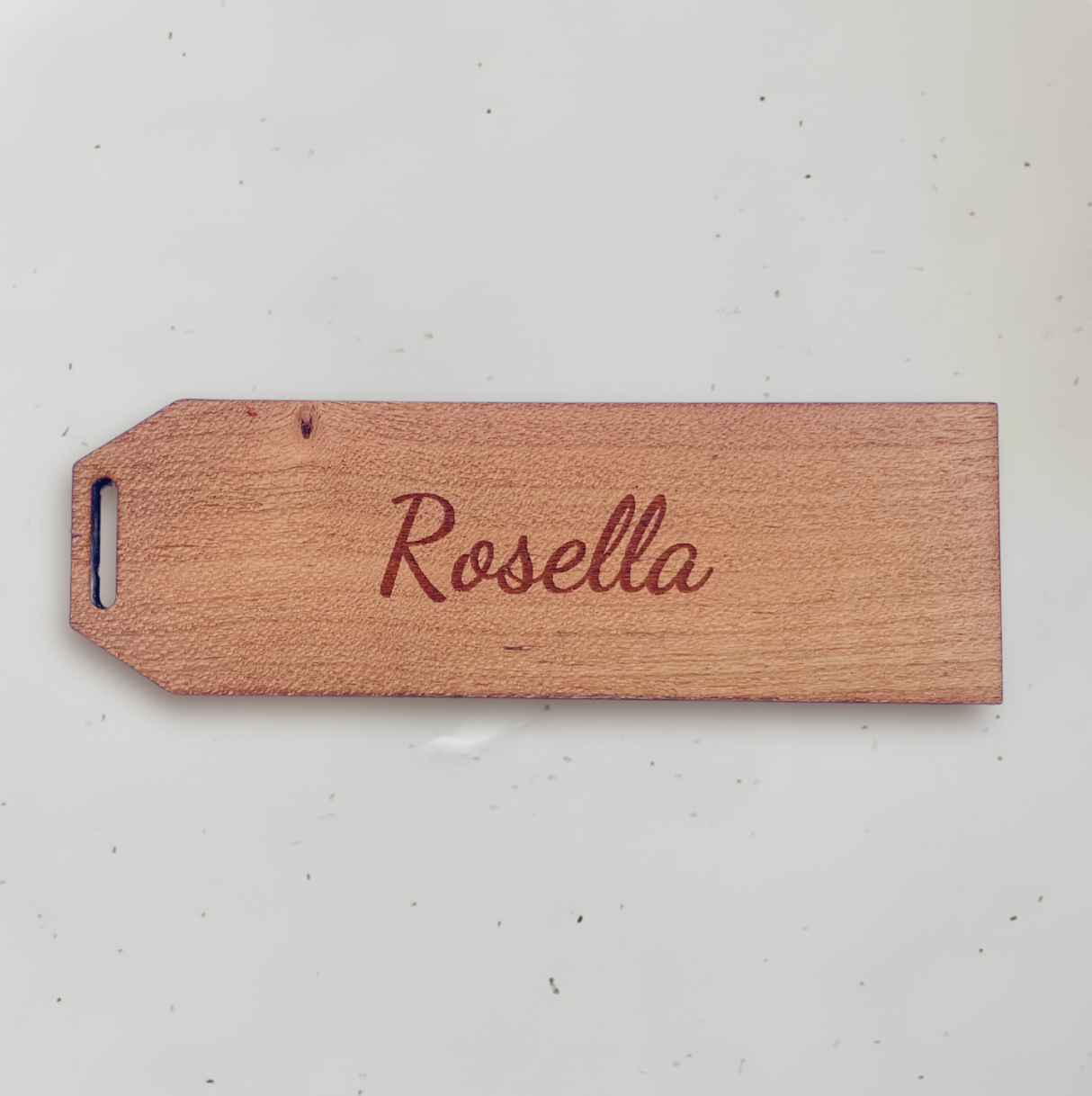 Personligt bordkort i træ - Rosella