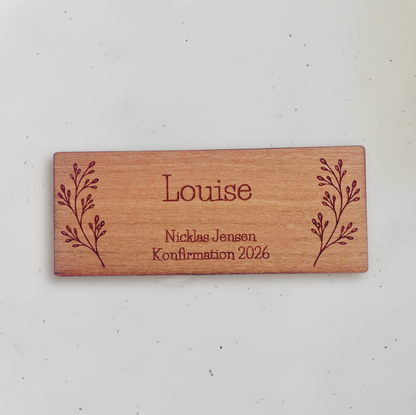 Personligt bordkort i træ - Louise