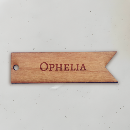 Personligt bordkort i træ - Ophelia