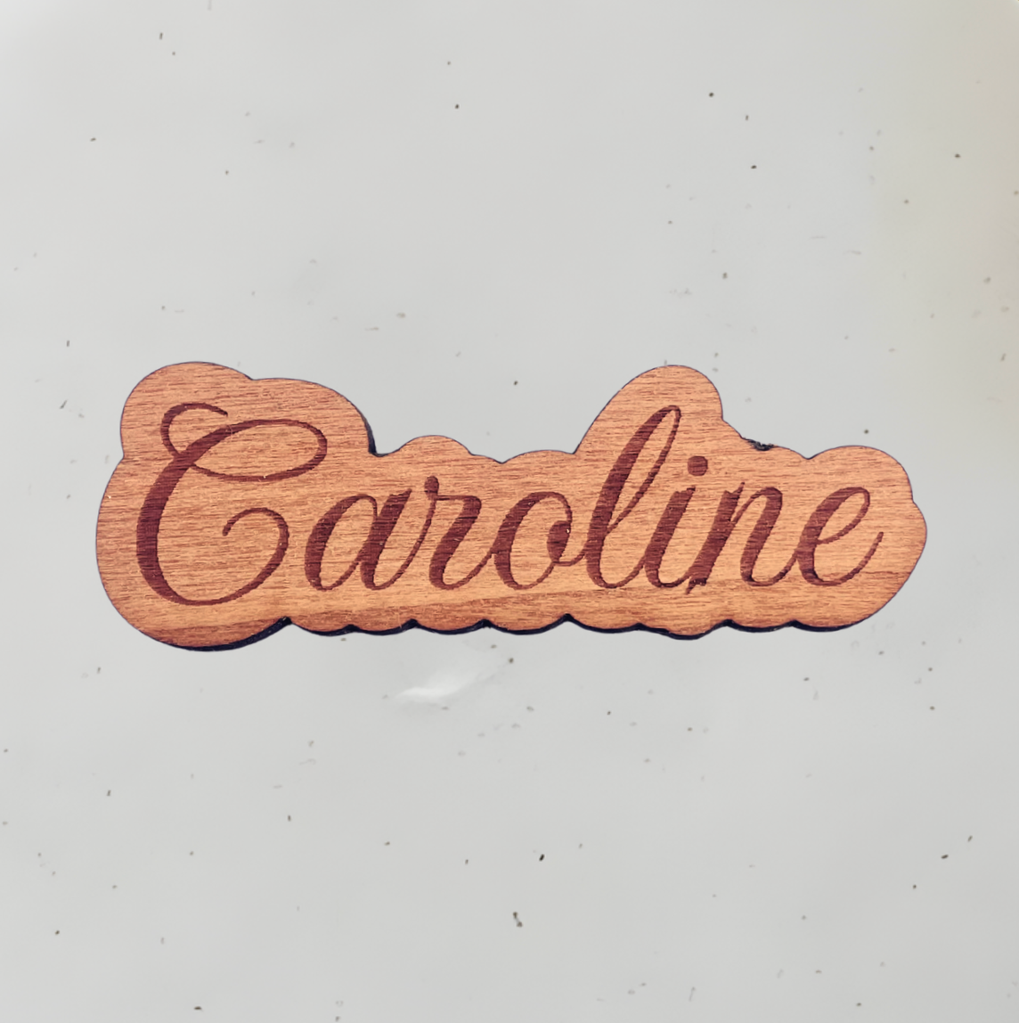 Personligt bordkort i træ - Caroline