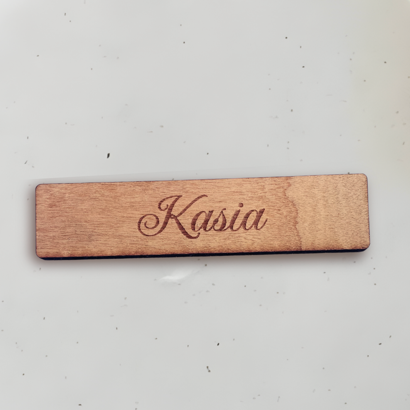 Personligt bordkort i træ - Kasia