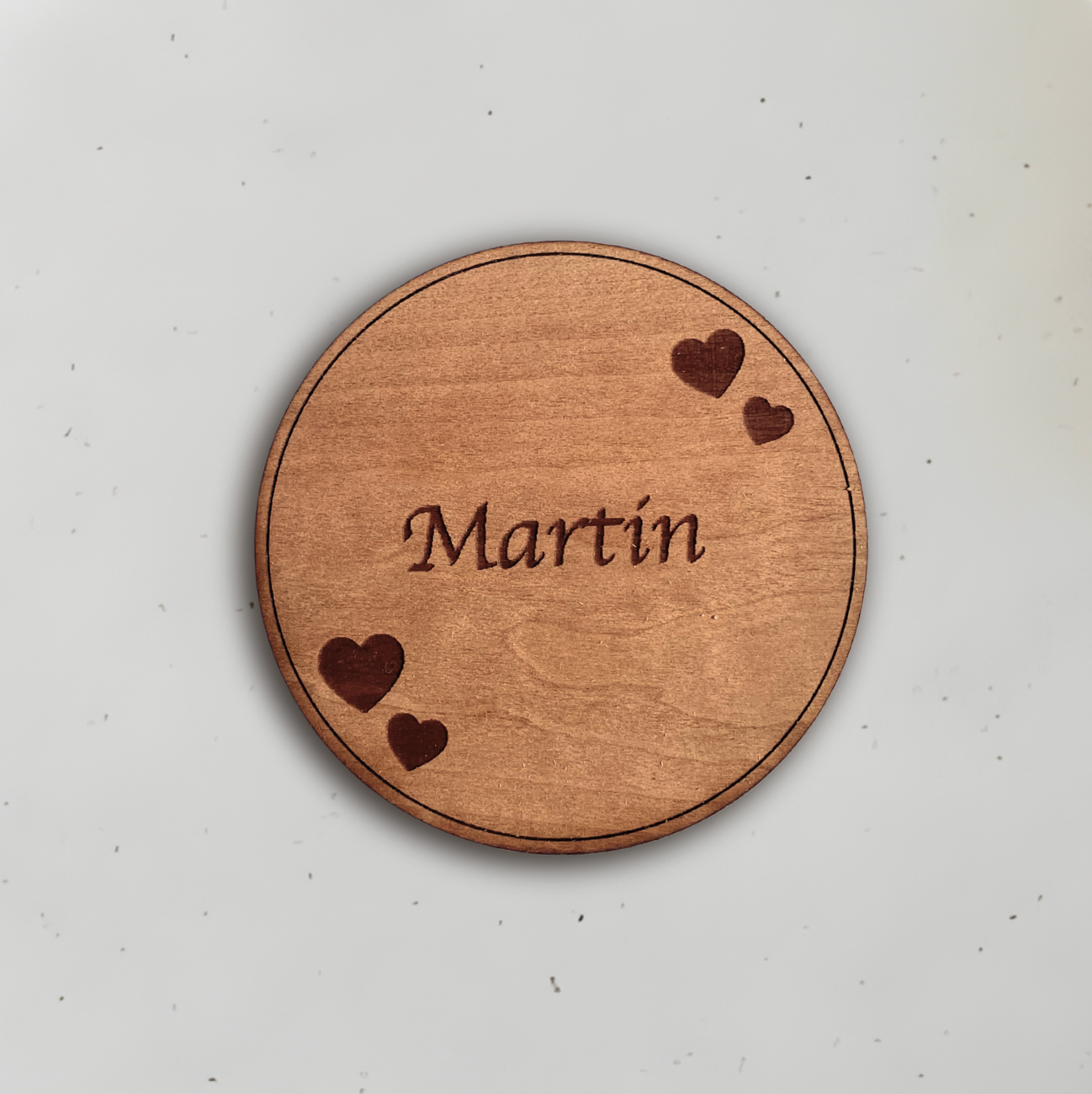 Personligt bordkort i træ - Martin